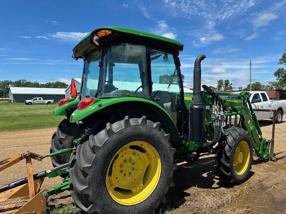 2022 John Deere 5090E Tractor