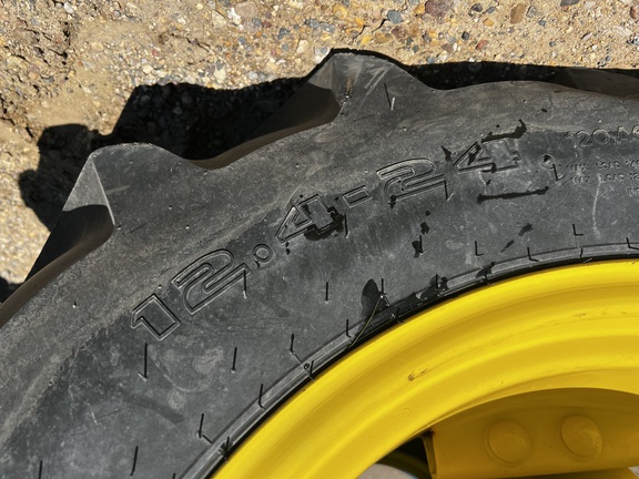 2024 John Deere 5090E Tractor