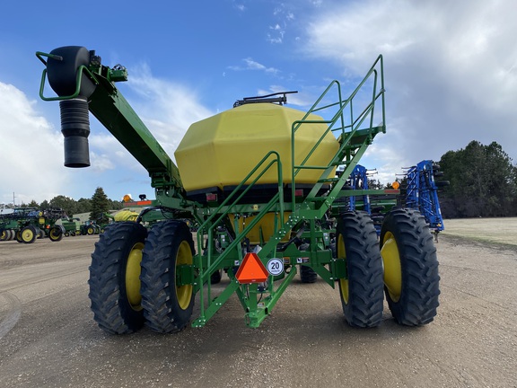 2021 John Deere 1890 Air Seeder