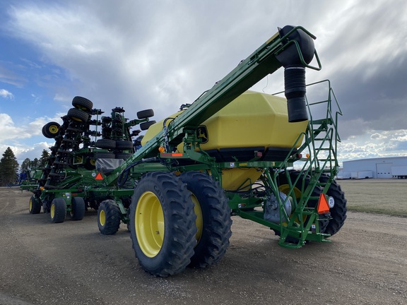 2021 John Deere 1890 Air Seeder