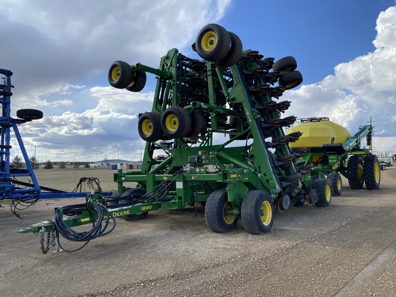 2021 John Deere 1890 Air Seeder