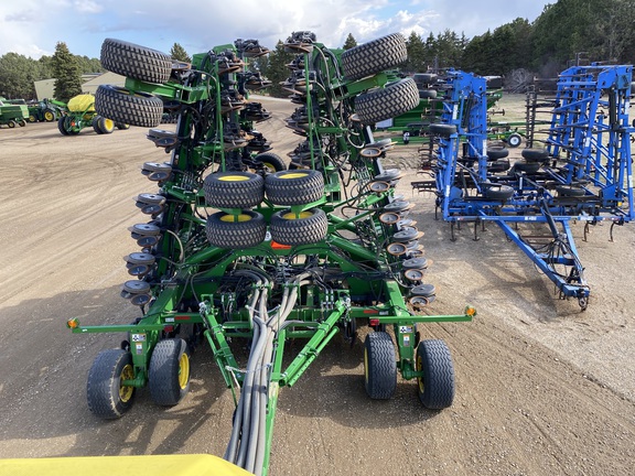 2021 John Deere 1890 Air Seeder