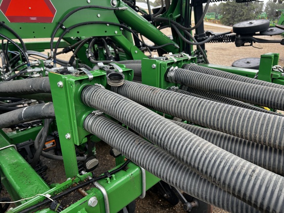 2021 John Deere 1890 Air Seeder