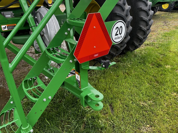 2021 John Deere 1890 Air Seeder