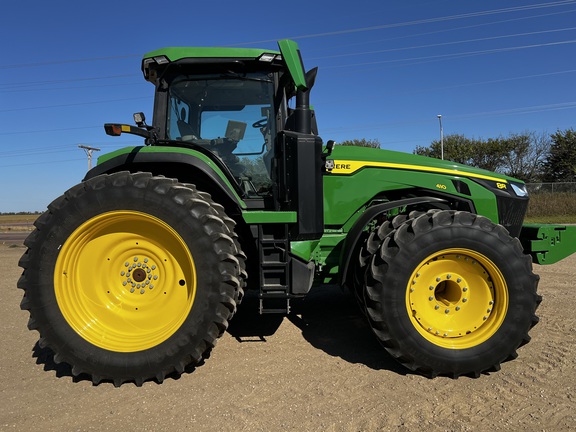 2023 John Deere 8R 410 Tractor