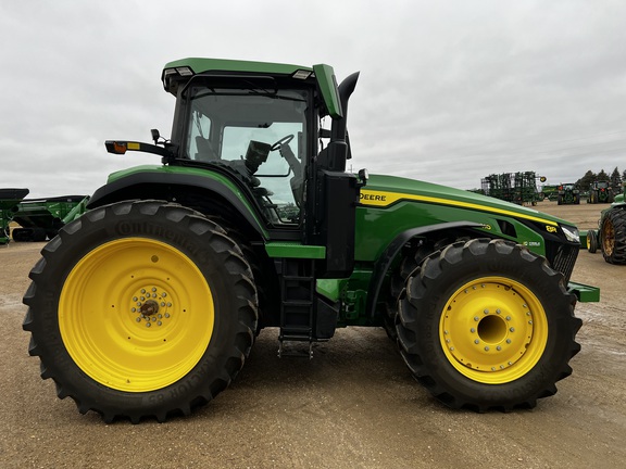 2023 John Deere 8R 310 Tractor