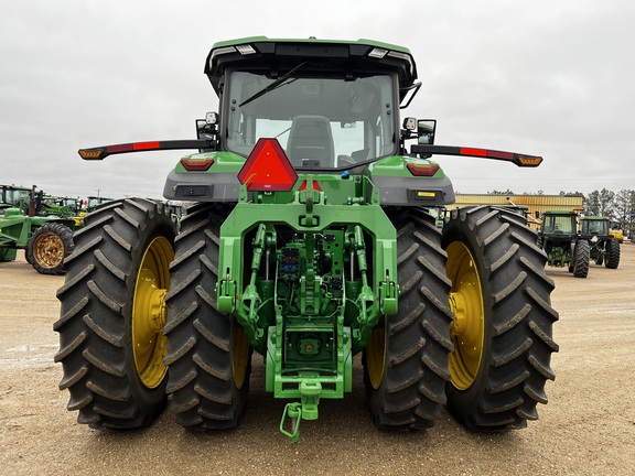 2023 John Deere 8R 310 Tractor