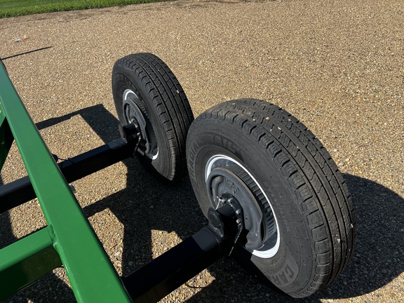 2023 Unverferth HT42 Header Transport