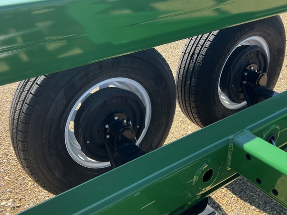 2023 Unverferth HT42 Header Transport