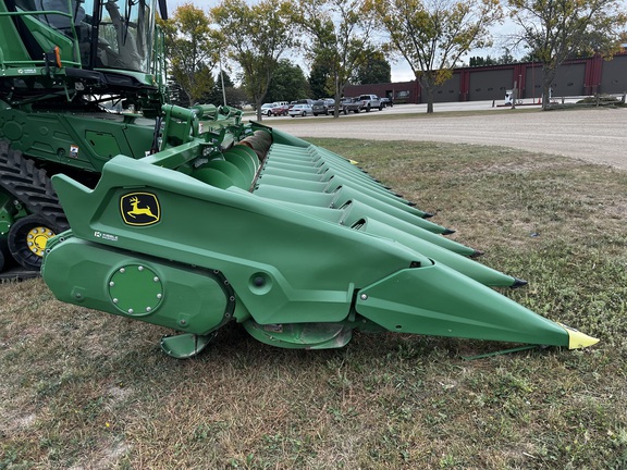 2023 John Deere C12F Header Corn Head