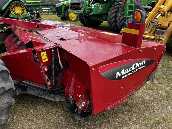 2014 MacDon M205 Windrower