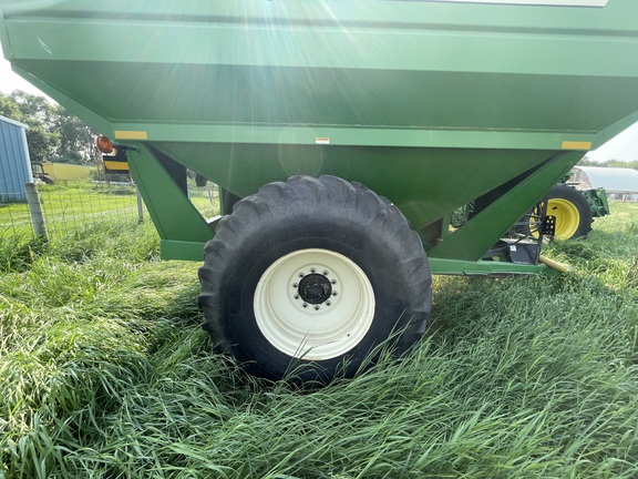 2009 J&M 750 Grain Cart