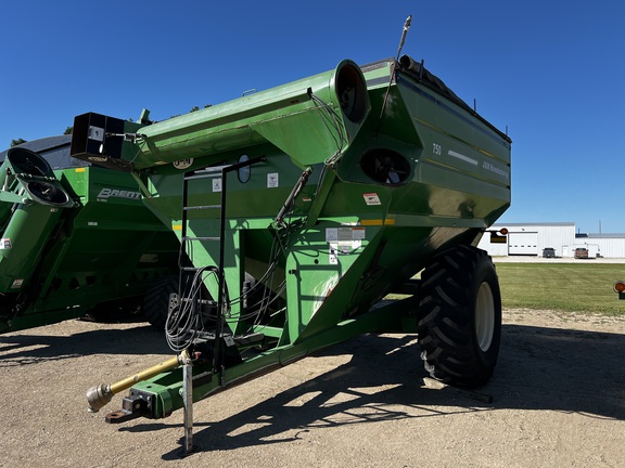 2009 J&M 750 Grain Cart