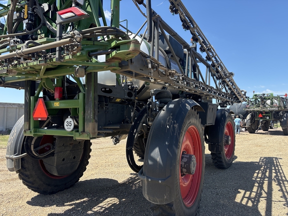 2023 Fendt RG937H Sprayer/High Clearance