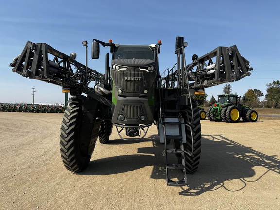 2023 Fendt Gator 937H Sprayer/High Clearance