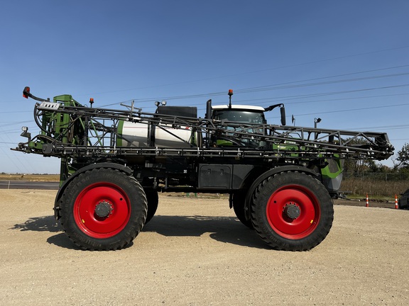 2023 Fendt Gator 937H Sprayer/High Clearance