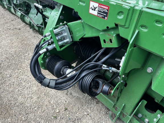 2023 John Deere RD40F Header Combine