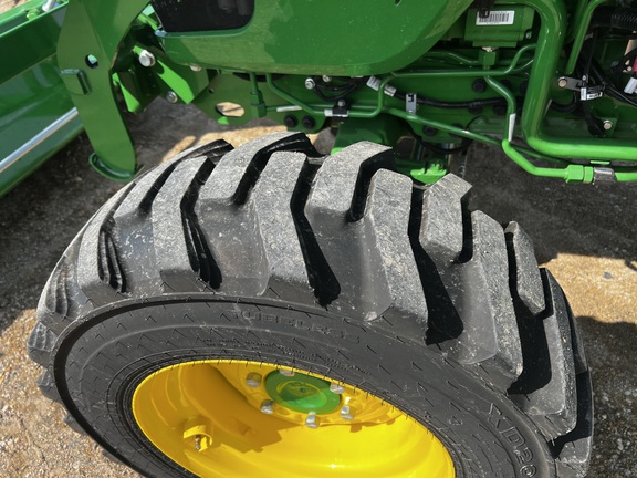 2024 John Deere 4066R Tractor Compact