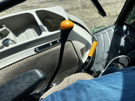 2024 John Deere 4066R Tractor Compact