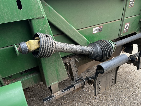 2010 John Deere 608C Header Corn Head