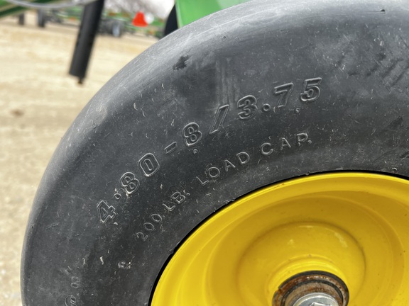 2024 John Deere 561R Baler/Round