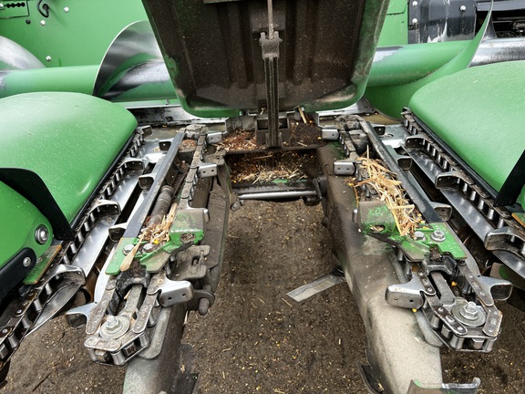 2012 John Deere 608C Header Corn Head