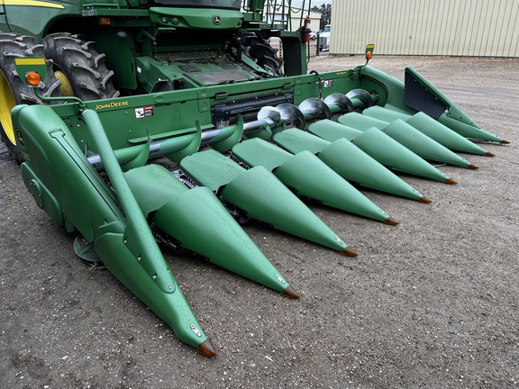 2012 John Deere 608C Header Corn Head