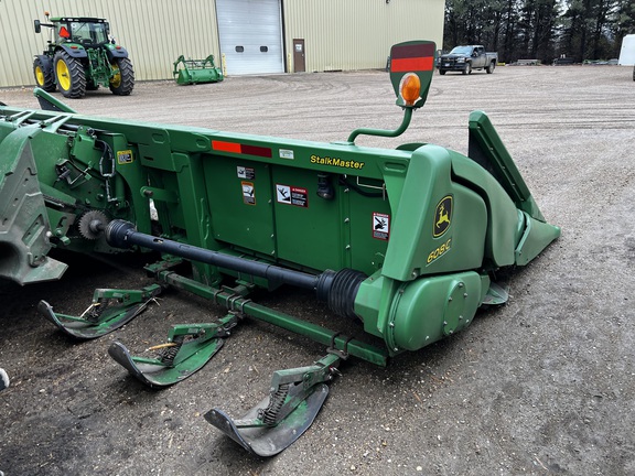 2012 John Deere 608C Header Corn Head