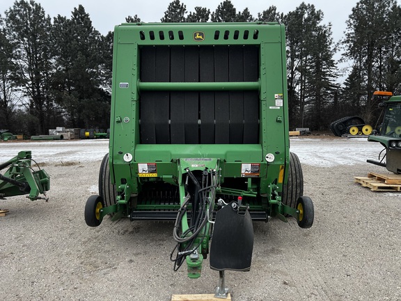 2023 John Deere 560M Baler/Round