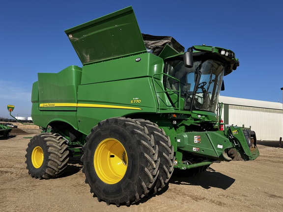 2023 John Deere S770 Combine