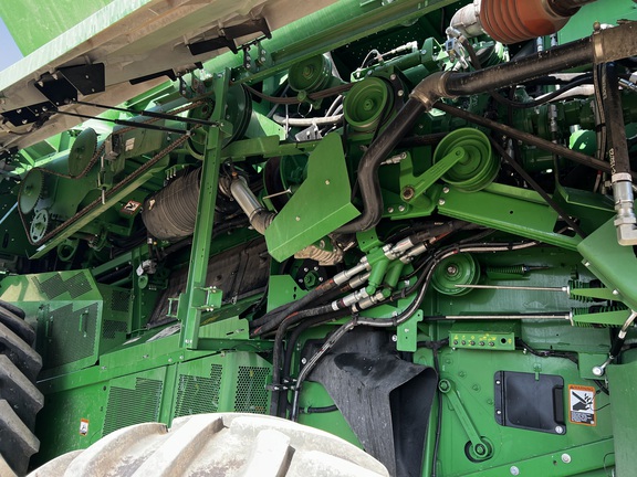 2023 John Deere S770 Combine