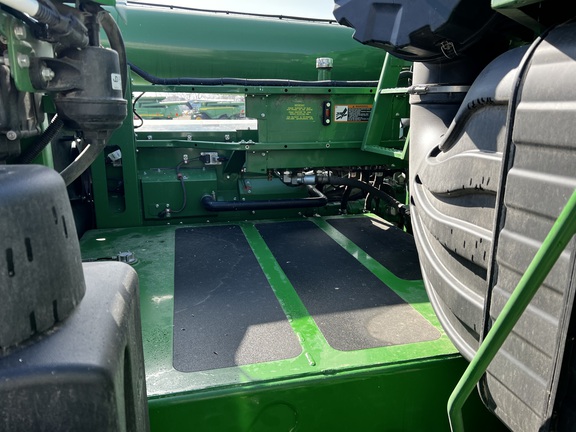 2023 John Deere S770 Combine