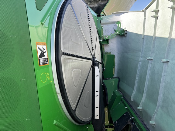 2023 John Deere S770 Combine