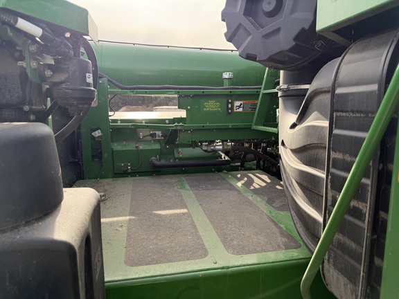 2023 John Deere S770 Combine