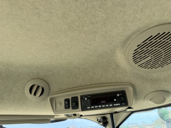 2023 John Deere S770 Combine