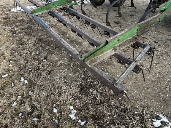 1990 John Deere 960 Field Cultivator