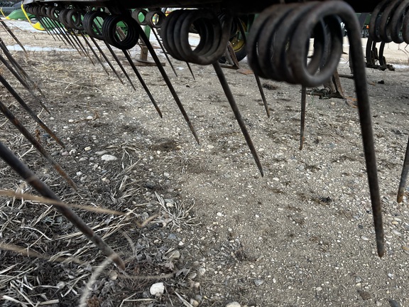 1990 John Deere 960 Field Cultivator