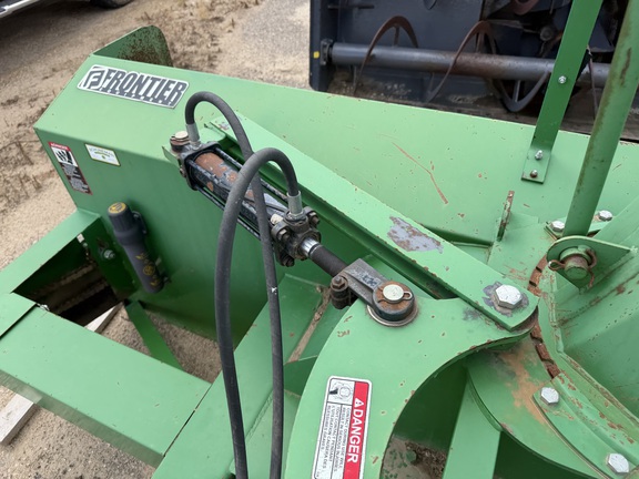 2011 John Deere SB1194 Snow Blower