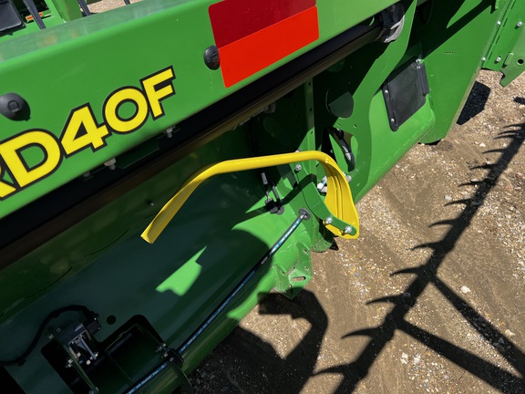 2024 John Deere RD40F Header Combine