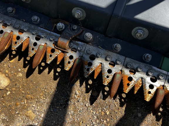 2024 John Deere RD40F Header Combine