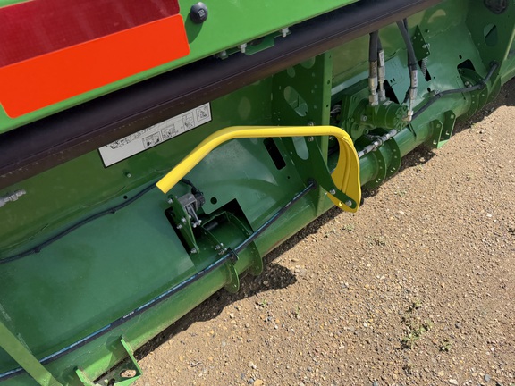 2024 John Deere RD40F Header Combine