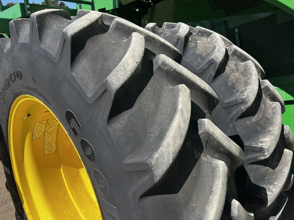 2023 John Deere S780 Combine