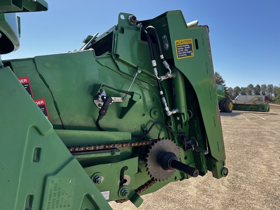 2023 John Deere S780 Combine