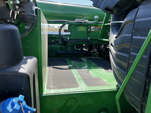 2023 John Deere S780 Combine