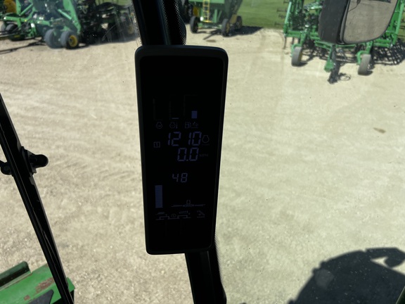 2023 John Deere S780 Combine