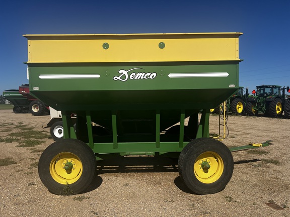 1994 Demco 365 Gravity Box
