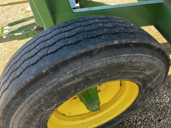 1994 Demco 365 Gravity Box