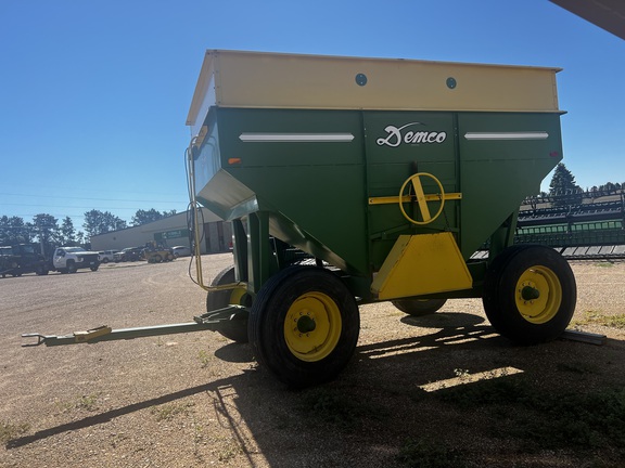 1994 Demco 365 Gravity Box