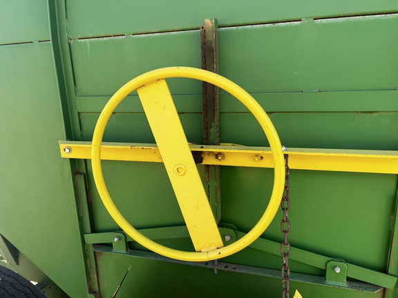 1994 Demco 365 Gravity Box