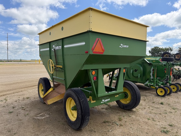 1994 Demco 365 Gravity Box